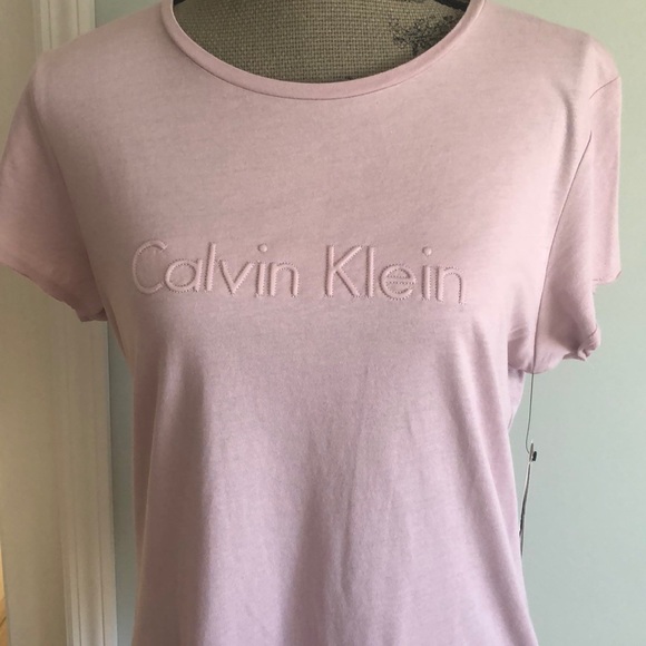 Calvin Klein Tops - Calvin Klein Rose Glow tee shirt - size Large